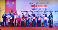 Công ty CP Ao Vua trao quà Tết cho các hộ nghèo, gia đình chính sách, nạn nhân CĐ DC ở Thanh Thủy